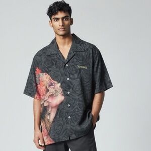 Viveros Men’s shirt. NWOT. Medium.Viva La Muerte.  By Brian Viveros. Rare.